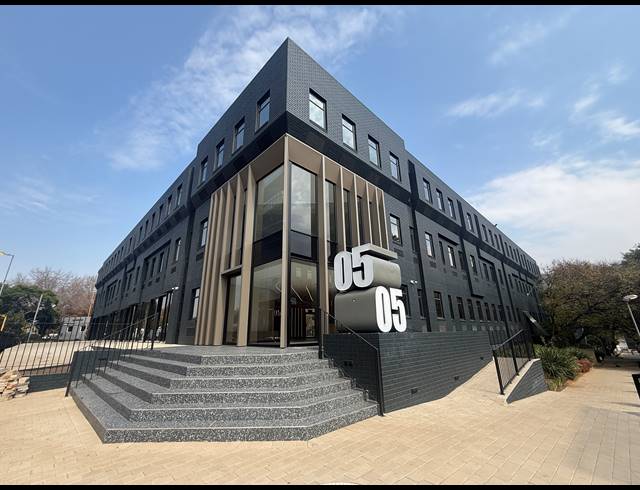662M² OFFICE TO LET IN ROSEBANK
